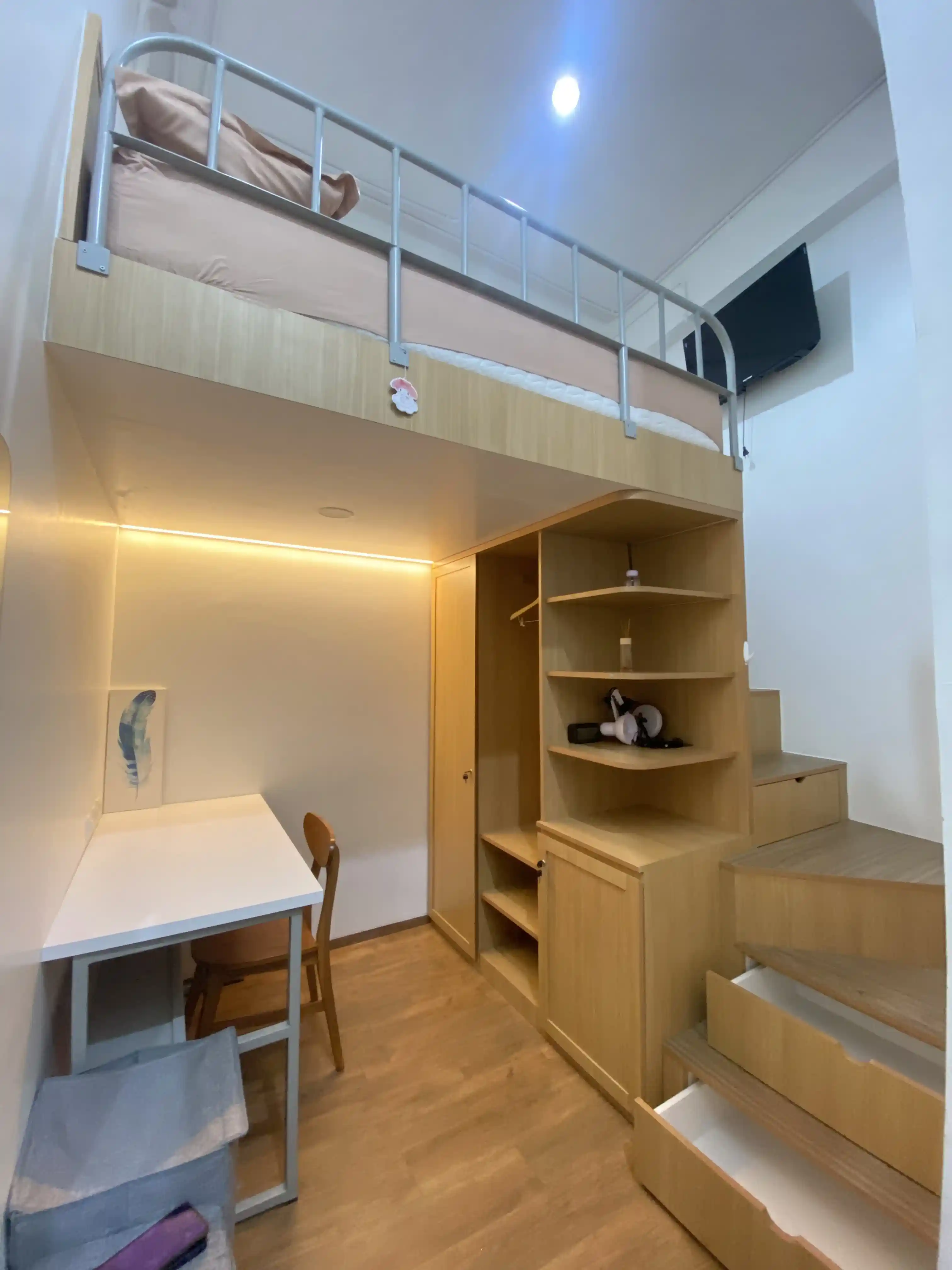 Kamar Tipe Standar Mezanine